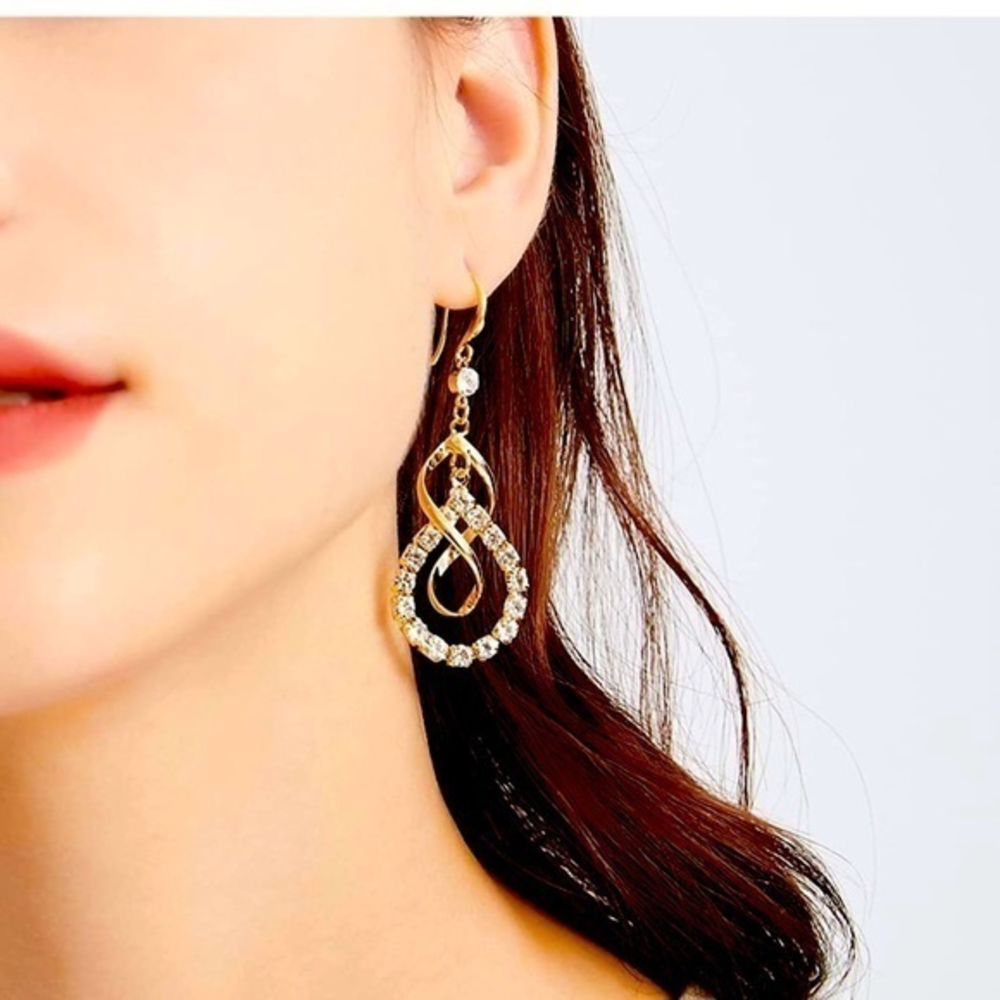 Luxury gold plated twisted‎ dangle earrings